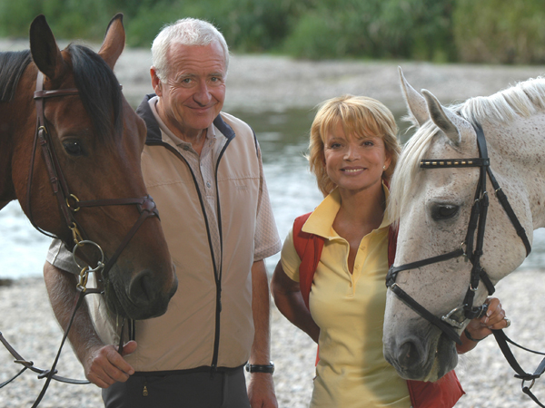 Uschi Glas und Peter Bongartz in "Utta Danella - Liebe im September"